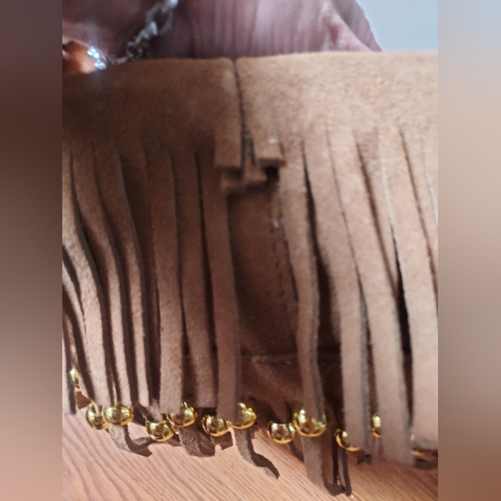 Minnetonka Boots - Picture 4 of 12